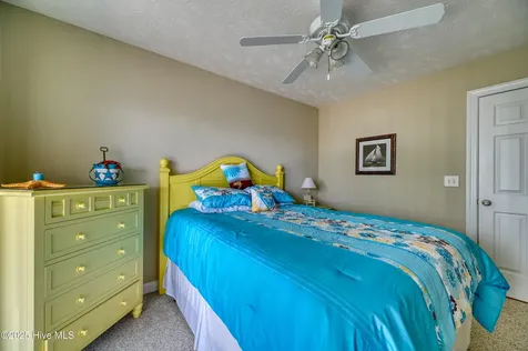 103 Katelyn Drive Surf City NC 28445