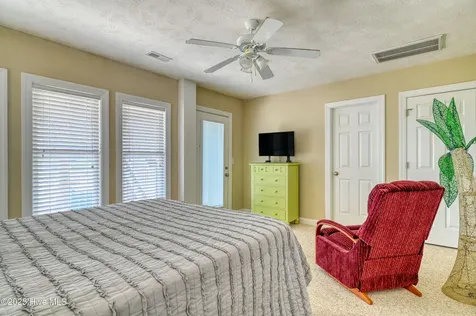 103 Katelyn Drive Surf City NC 28445