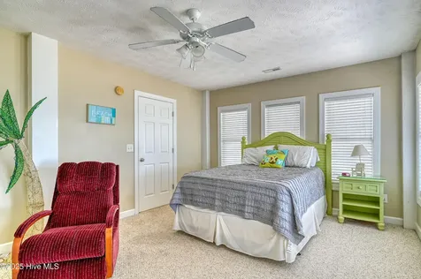 103 Katelyn Drive Surf City NC 28445