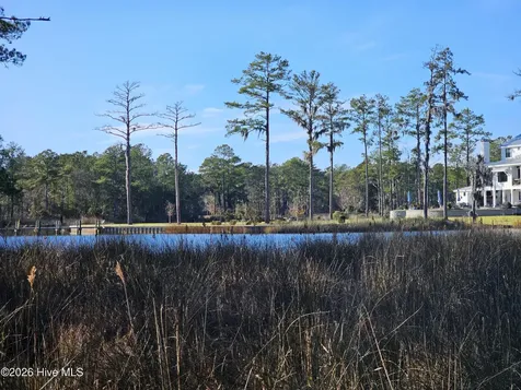 47 Sunset Point Road Belhaven NC 27810