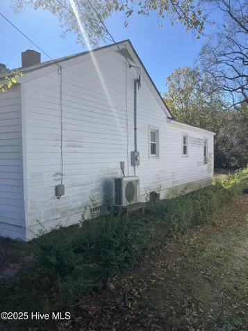 617 Grimes Road Washington NC 27889