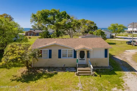 1072 Island Road Harkers Island NC 28531
