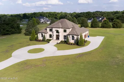 541 White Horse Drive Greenville NC 27834