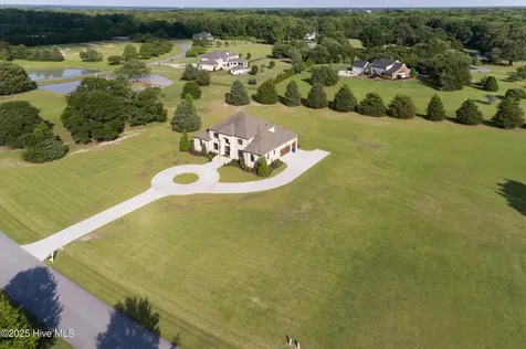 541 White Horse Drive Greenville NC 27834