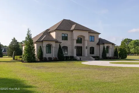 541 White Horse Drive Greenville NC 27834