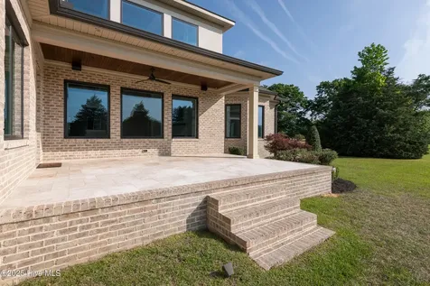 541 White Horse Drive Greenville NC 27834