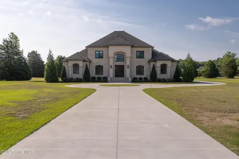541 White Horse Drive Greenville NC 27834