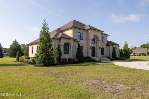 541 White Horse Drive Greenville NC 27834
