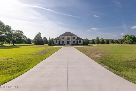 541 White Horse Drive Greenville NC 27834