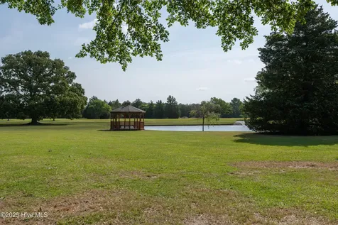 541 White Horse Drive Greenville NC 27834