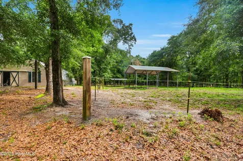 1913 Jimmys Road New Bern NC 28560