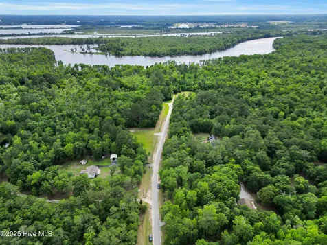 1913 Jimmys Road New Bern NC 28560