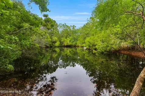 1913 Jimmys Road New Bern NC 28560
