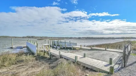 367 Genoe's Point Road SW Supply NC 28462