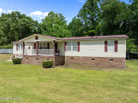 86 Mel Lane Washington NC 27889
