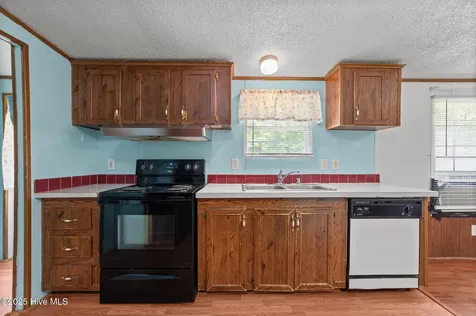 86 Mel Lane Washington NC 27889
