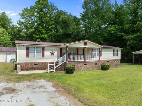 86 Mel Lane Washington NC 27889