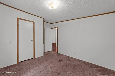 86 Mel Lane Washington NC 27889