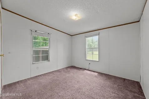 86 Mel Lane Washington NC 27889