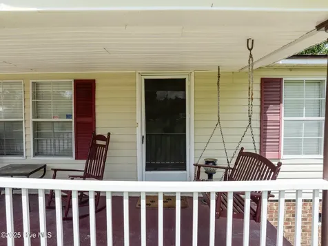 86 Mel Lane Washington NC 27889