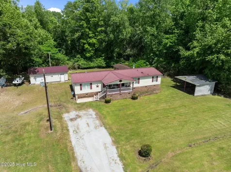 86 Mel Lane Washington NC 27889