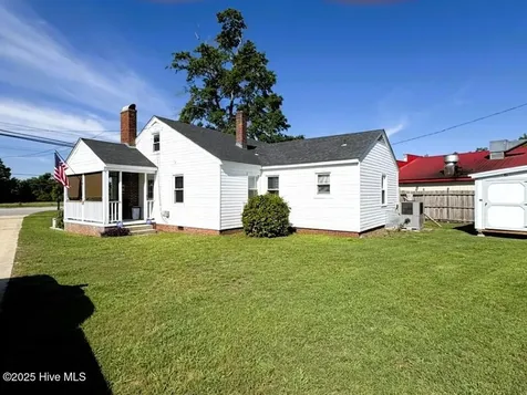 160 Kinston Highway Richlands NC 28574