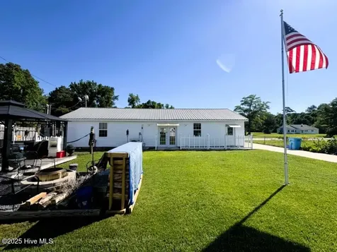 160 Kinston Highway Richlands NC 28574