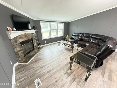 1071 Red Hill Road Mount Olive NC 28365