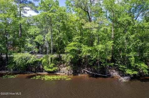 0 Riverview Drive Burgaw NC 28425