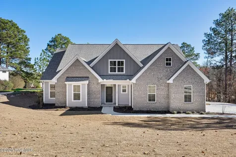 150 Banbridge Drive West End NC 27376
