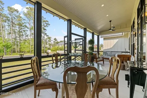 628 E Harborside Road Oriental NC 28571