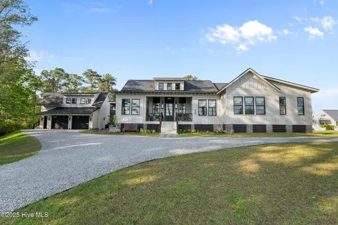 628 E Harborside Road Oriental NC 28571
