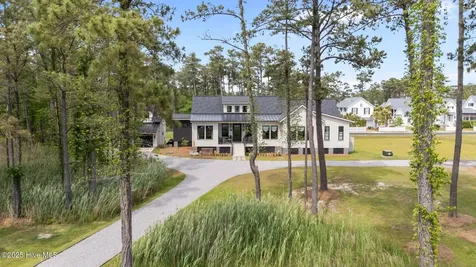 628 E Harborside Road Oriental NC 28571