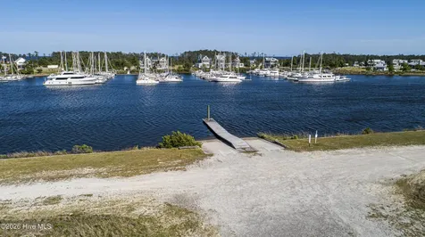 628 E Harborside Road Oriental NC 28571