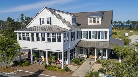 628 E Harborside Road Oriental NC 28571