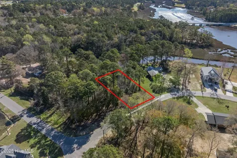 1111 River Drive SW Calabash NC 28467