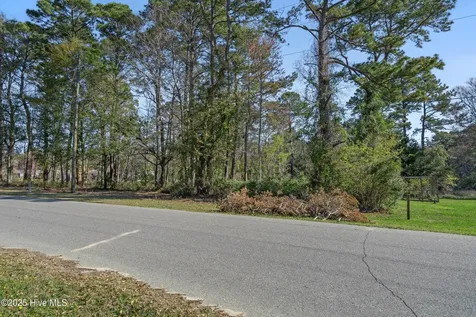 1111 River Drive SW Calabash NC 28467