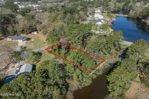 1111 River Drive SW Calabash NC 28467