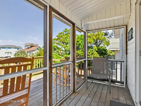 118 Seaside Street Holden Beach NC 28462