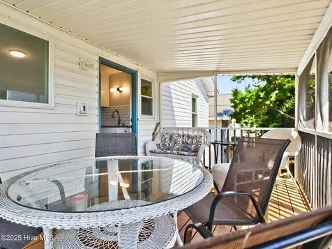 118 Seaside Street Holden Beach NC 28462