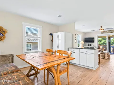 118 Seaside Street Holden Beach NC 28462