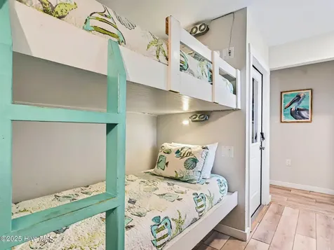 118 Seaside Street Holden Beach NC 28462