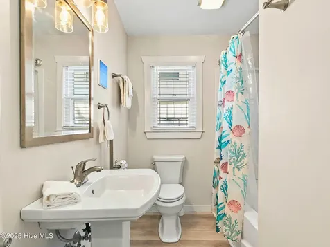 118 Seaside Street Holden Beach NC 28462