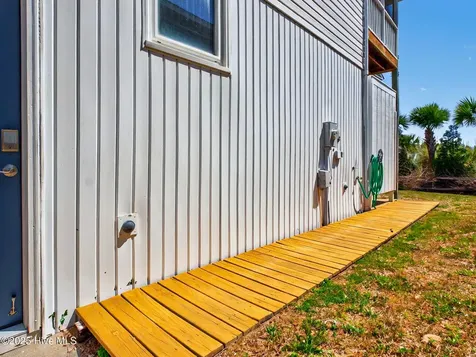 118 Seaside Street Holden Beach NC 28462