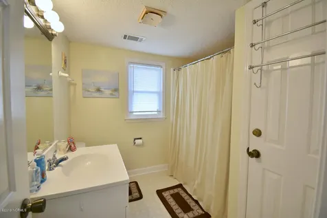 140 E Second Street Ocean Isle Beach NC 28469