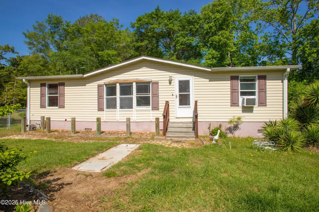 165 High School Road Vanceboro NC 28586