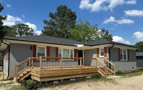 5325 Old White Oak Road Nashville NC 27856