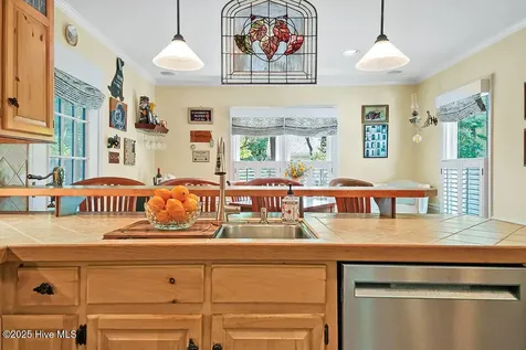 5909 Dutchman Creek Road Southport NC 28461