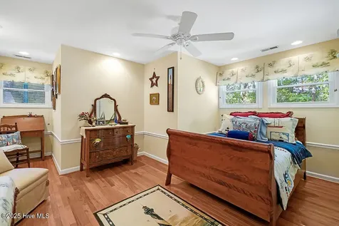 5909 Dutchman Creek Road Southport NC 28461