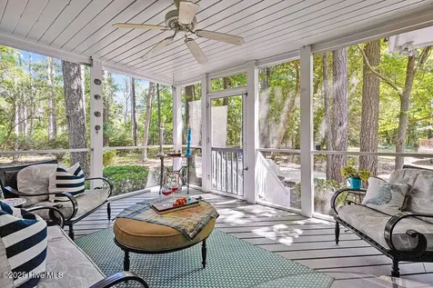 5909 Dutchman Creek Road Southport NC 28461